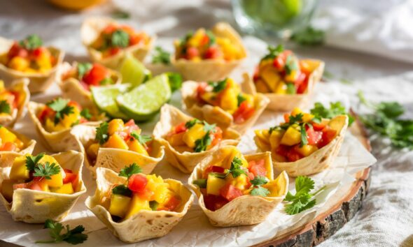 tropical mango salsa cups